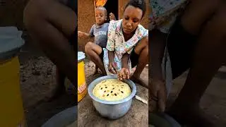 No Oven? No Problem!🍌African Village Mom Bakes Perfect Banana Cake #VillageCooking #BananaCakeRecipe