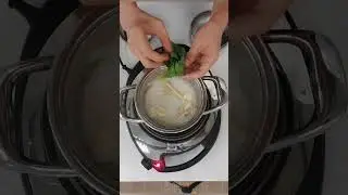 AMC 2 in 1 Steamed Organic Chicken Breast Rice