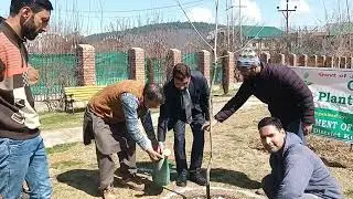 :Additional Deputy Commissioner of Handwara, Aziz Ahmad, inaugurated a Chinar plantation drives at