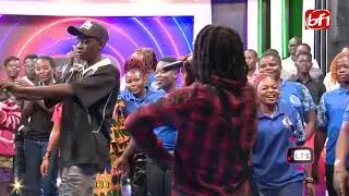 Les jeunes stars de la musique burkinab&egrave;, Kid Boss et Salif Kienou, chantent 