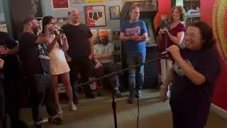 Jan Terri performing 