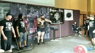 Dan Bell 2nd attempt 881 lbs.