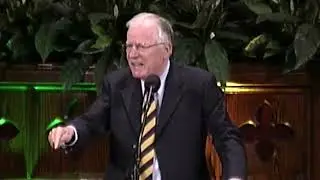 Compassion In Outreach: The Heart Of Jesus | The Compassion Of Jesus #1 | Pastor Lutzer