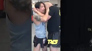 Crossface Clinch Technique with Kaensak Sor Ploenjit #shorts