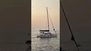 Malec&oacute;n sailing #puertovallarta #peacefulwaves #travel @Puertovallartaexperienceshare