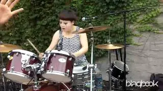 blaqbook.TV: The Suzan live @ Crestfest