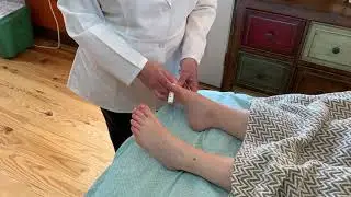 Spleen 4 Acupressure Point SP4 Location, Tutorial, Benefits, Uses