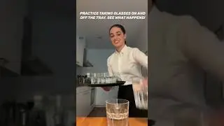 video over hoe met dienblad lopen in de horeca. Training basis Circle Hospitality