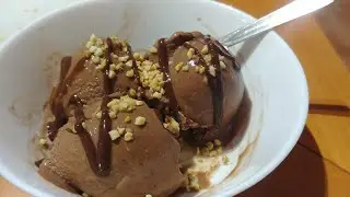 light chocolate cheesecake icecream in the Ninja Creami