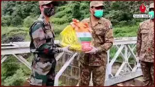 India & Pakistan Army exchange sweets on the occasion of Eid-ul-Zuha on the line of control