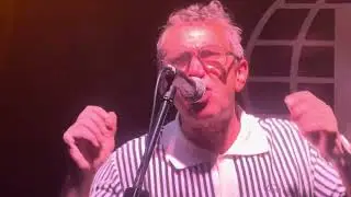 Phil Daniels performs Substitute by The Who with The Rafters