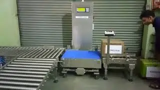 bag and box weighing online / checkweigher for bag weighing / checkweigher for shipper carton