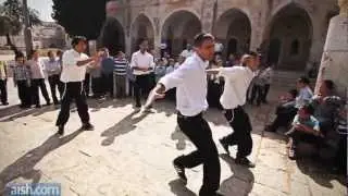 Every Day I'm shuffling(jewish version)