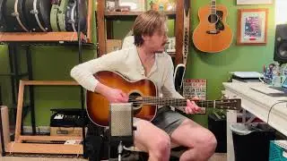 2025 Martin 000-28 Ambertone