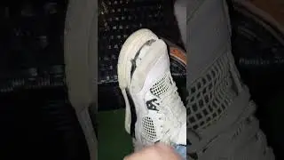 Air Jordan 4 