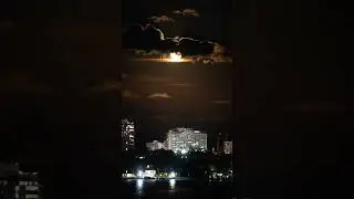 Last night's moonrise over Miami Beach (Timelapse from my friend Gal's balcony).