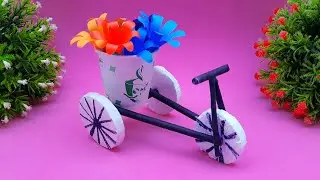 Tri-Cycle Flower Vase Making Ideas | DIY Tri-Cycle With Color Paper
