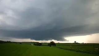 Tornadic Supercell, High Winds, Constant Thunder - Severe Storms in Wisconsin & Illinois - 7/28/23