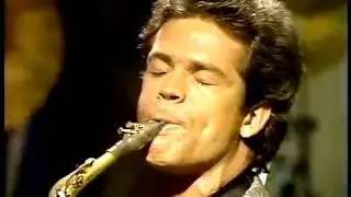 David Sanborn with Jef Lee Johnson -  Shotgun (Live on Letterman