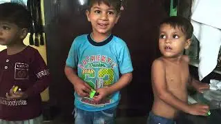 Bachche Bas Apni Masti me rehte hai @HamzaSaifi-8922 
