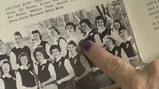 Woman's photos of her late mother finally headed to Obama museum