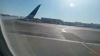 KSEA Takeoff 737-900 Takeoff