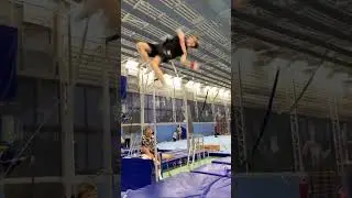 360&deg;/540&deg;/720&deg; взлёт: Мастер-класс Street Workout в действии
