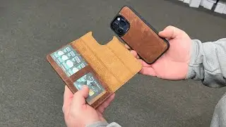 VENOULT iPhone Wallet case with detachable case.