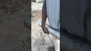 Watch how to install a borehole pump 0240217253