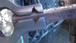 Jig for bolt tongs