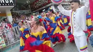 DESFILE EMPRESARIAL 2023 CARRERA TERCERA DE IBAGUÉ