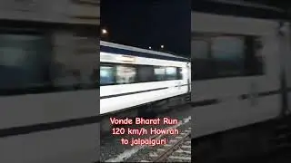 VANDE BHARAT EXPRESS running at Full Speed 130Kms/Hr 😳😳&nbsp;#indiarailways&nbsp;#irctc&nbsp;#speed
