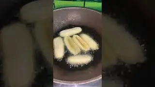 SATISFYING NATURAL SOUNDS EFFECT OF FRYING BANANA #shorts#viral#asmr#food#fyp
