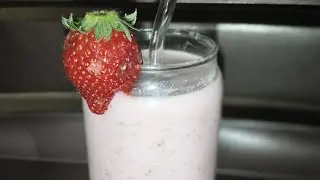 Refreshing Strawberry Thickshake Recipe | Quick & Easy Summer Drink | Food legacy by NS |#shorts #yt