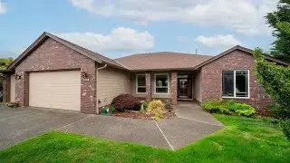 1188 E Caples C // La Center, WA