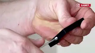 Jak zamontować klamkę z szyldami dolnymi?