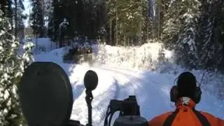 MTLB / PBV 401 och BGBV 4012.1/10 H&auml;rlig vinter k&ouml;rning i sn&ouml; med underbart V8a ljud. 2010/01/23