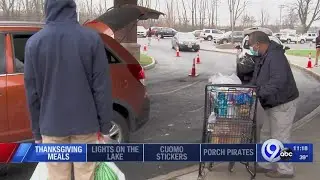 Living Word Church Thanksgiving food giveaway