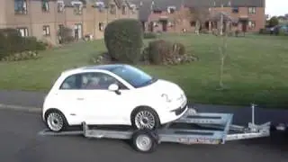 Fiat 500 on Smart Trailer