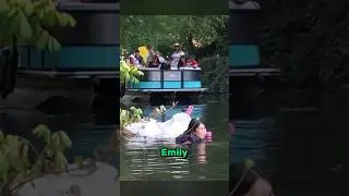 ExtraEmily becomes a tourist attraction