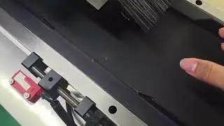 Tailong factory customized plane labeling machine, suitable for bottle caps, cartons, plastic boxes,