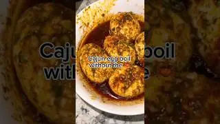 CAJUN BOILED EGGS EASY RECIPE 🥚🦀🦐 #cajunboiledeggs #easyrecipe #snack #foodie #protein #nopork