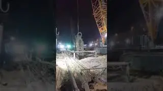 LIEBHERR HS8130 Drilling the diaphragm wall