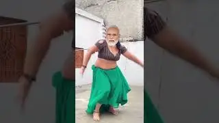 कातिल बनावे ले रे गोलुया 😂😂😂 #funny #dance #comedy @pkperuke