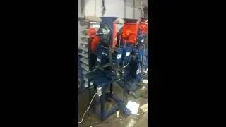 Automatic Eyelet Machine for Paper Bags