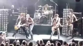 The Darkness - Roaring Waters LIVE NYC