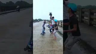 Hilariska inlineskating-fails som kommer f&aring; dig att skratta!😭😱#inlineskating #roadskating #shorts
