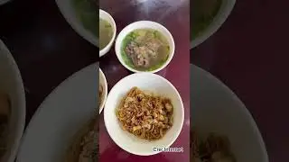 &iquest;Phở... pero sin caldo?&iexcl;Bienvenidos al PHỞ SECO de GIA LAI! 😲