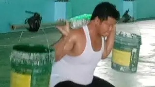 DIY  SIMPLE GYM EQUIPMENT SHOULDER AND SQUAT FOR LEGS.