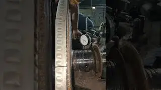 Turbine shaft runout cheacking #mechanical #powergeneration #turbine #asmr #craft #shorts #rotor